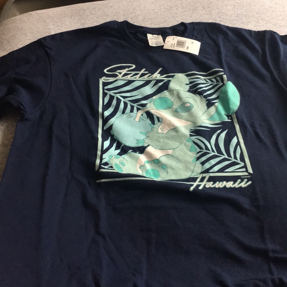 Pastel stitch T-shirt